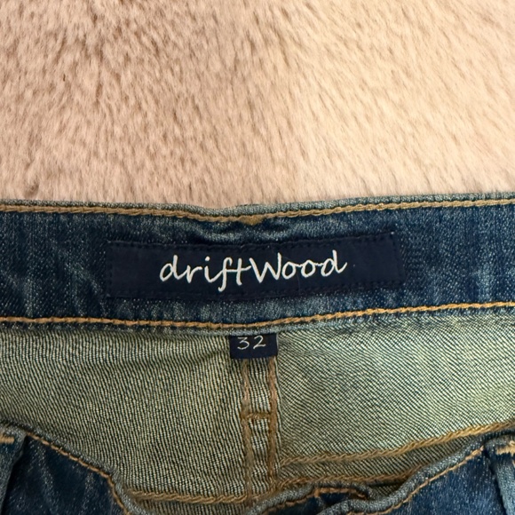 driftwood crop jeans - Picture 3 of 5